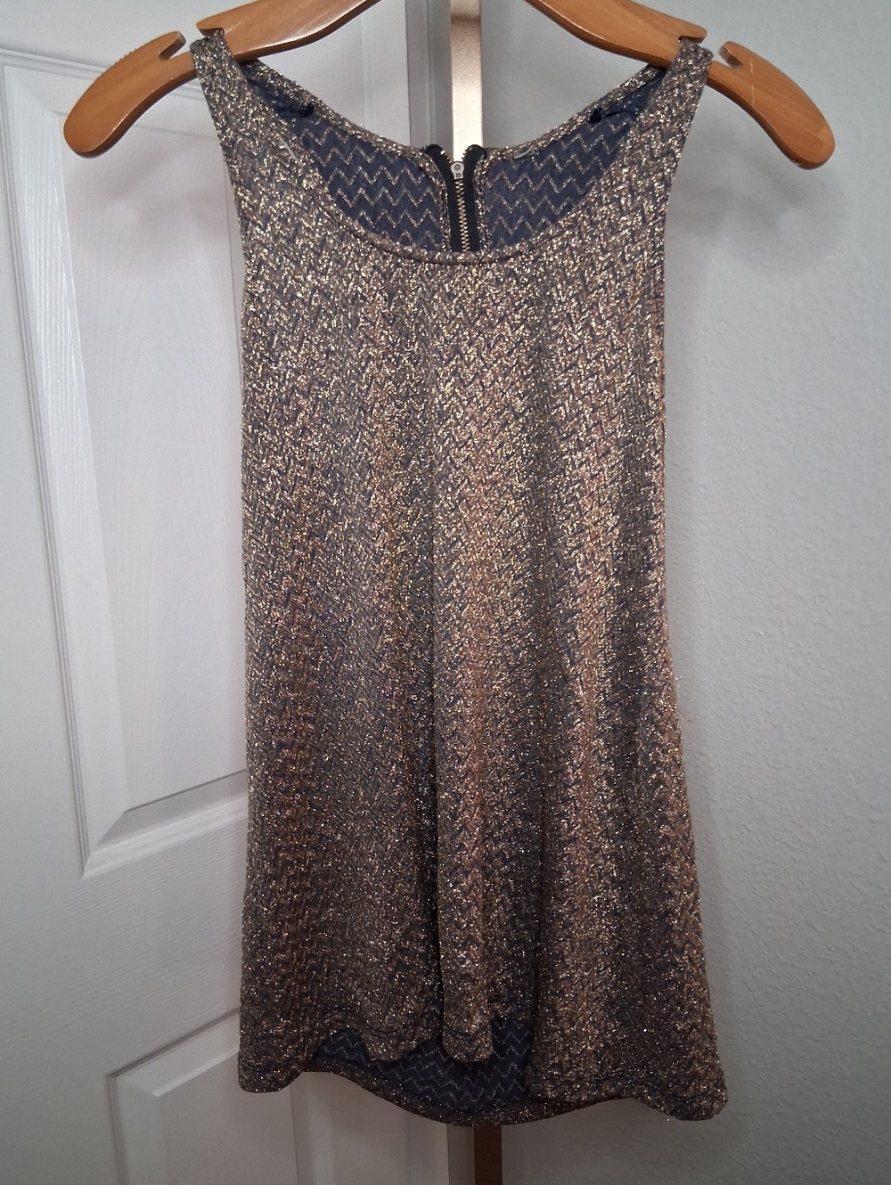 Metallic Gold and Black Sleeveless Knit Tank Top